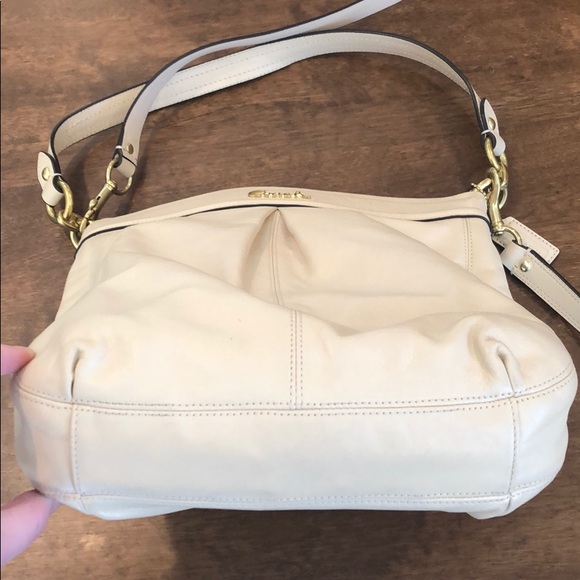 COACH Ashely Cream Carry All Satchel A1381-F20114 - Picture 7 of 7